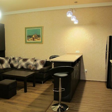 Stay In Heart Of Yerevan Room photo